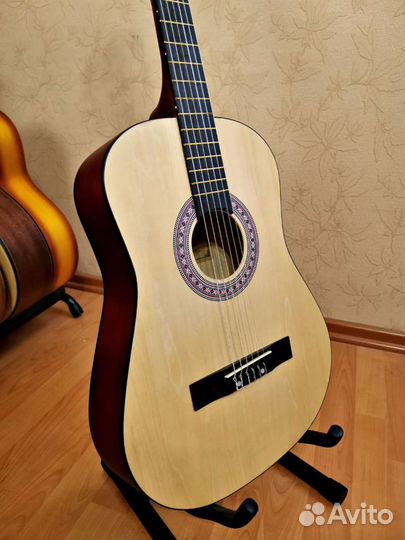 Классическая гитара Новая