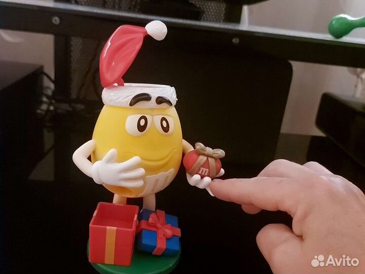 М&М игрушка