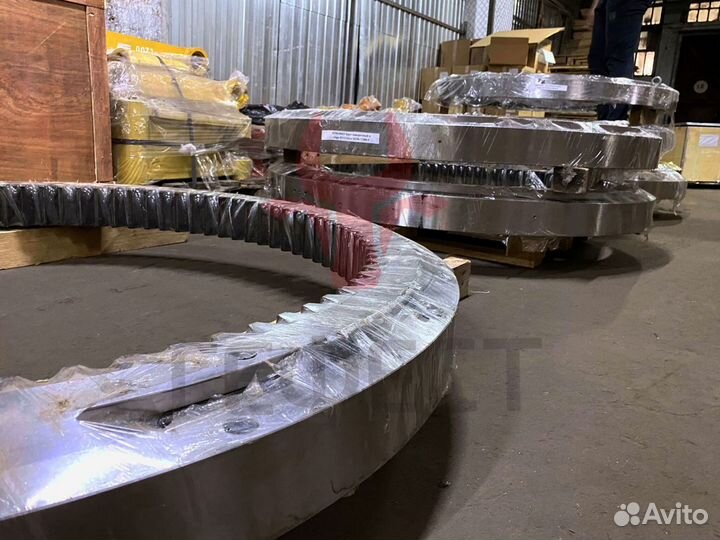 Опорно-поворотный круг 324DLN 227-6085