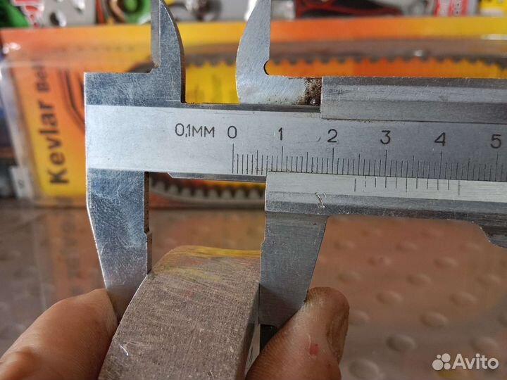 Тормозные колодки на скутер