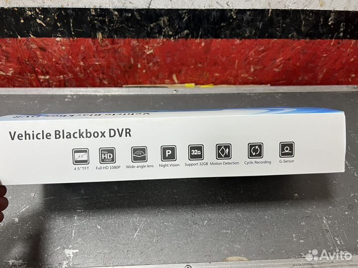 Зеркало регистратор с камерой заднего вида