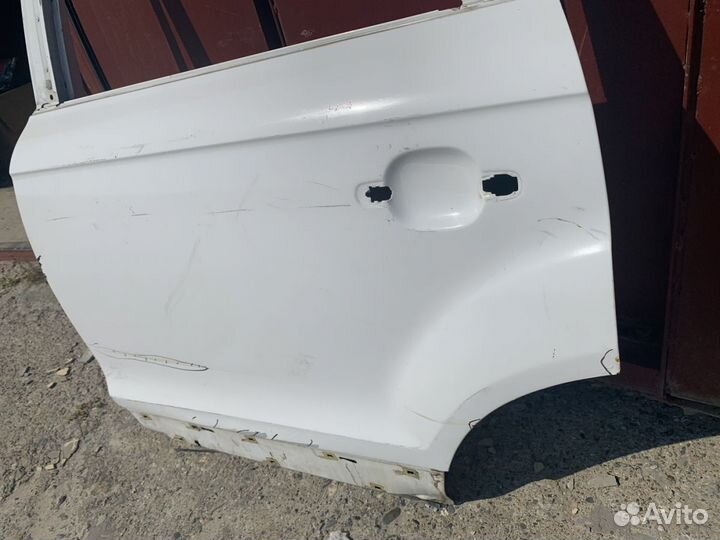 Дверь audi Q7 4L0833051, левая задняя