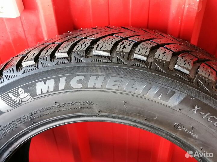 Michelin X-Ice North 4 205/60 R16