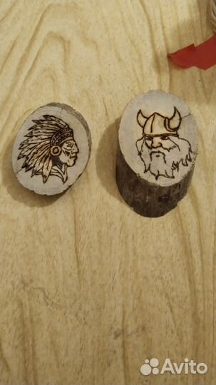 Выжигание по дереву под заказ брелки подарки