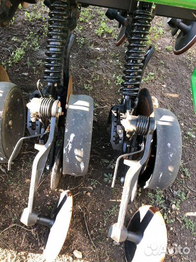 Cеялка зерновая механическая John Deere 1590 2021г
