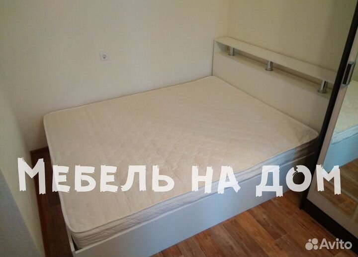 Кровать с матрасом