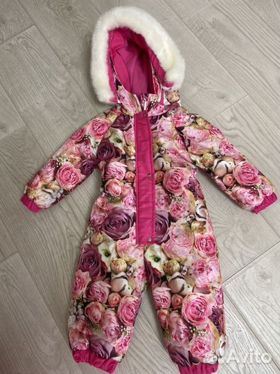 Зимний комбинезон для девочки