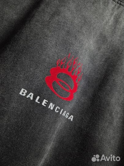 Футболка Balenciaga оверсайз градиент