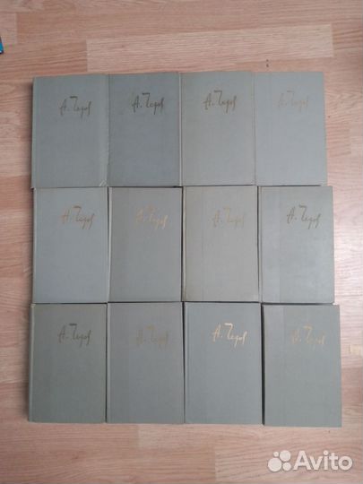 Очень много разных книг