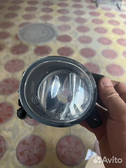 Продаю противотуманные фары