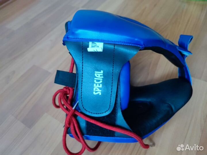 Шлем на бокс