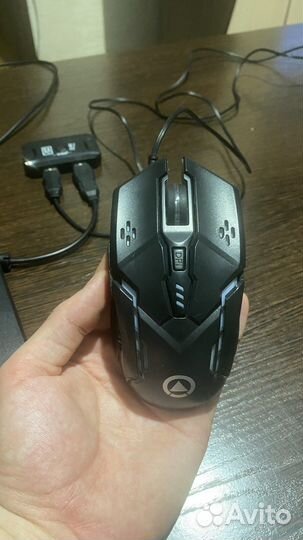 Игровая клавиатура и мышь для телефона