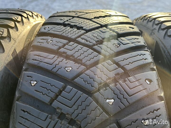 Зима GoodYear 185/65 R15 Диски 4x100 D60.1 ET45