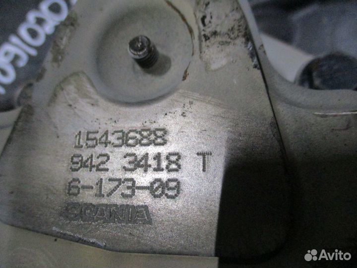 Боковая крышка двс с теплообменником Scania 154368