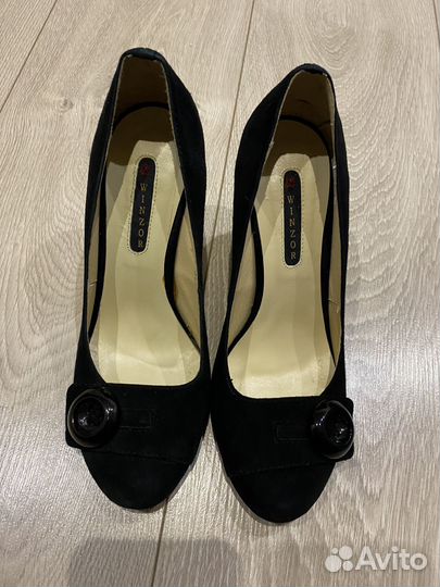Туфли черные 36 размер