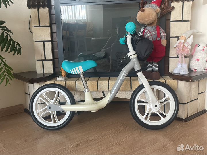 Беговел lionelo education