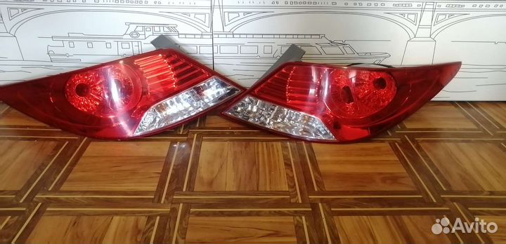 Фары задние на hyundai solaris 1