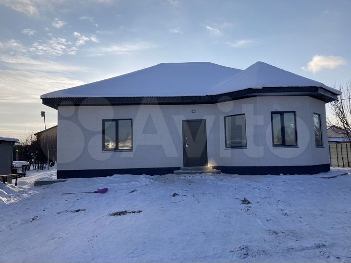 Дом 101 м² на участке 8 сот.