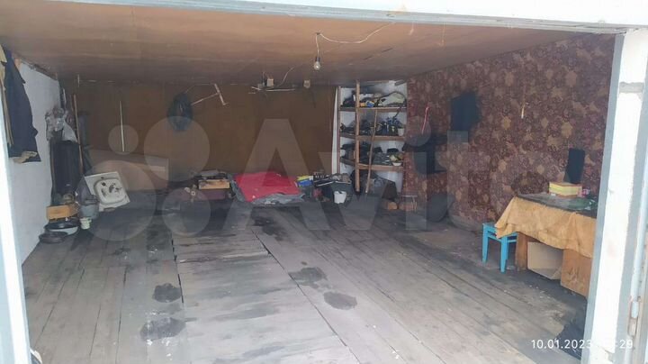 Гараж, > 30 м²