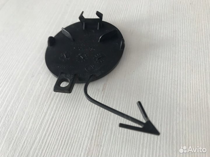 Passat 11 заглушка буксировочного крюка бампера переднего (Китай)