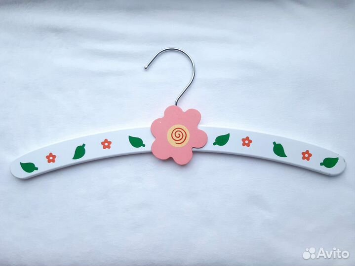 Вешалки деревянные декоративные 2 штуки