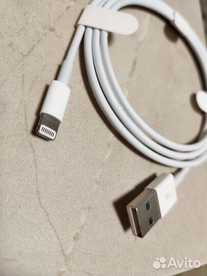 Провод для зарядки iPhone Lightning