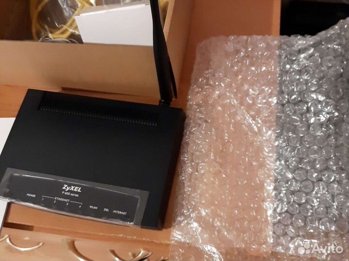 Интернет-центр zyxel P660HTW2 EE