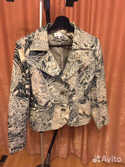 Костюм женский джинсовый