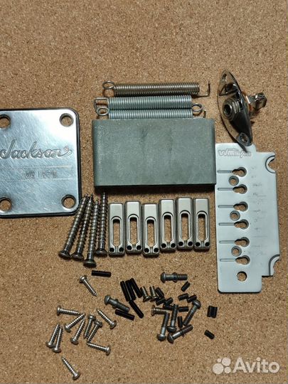 Обслуживание акку-ческих и электро гитар с выездом