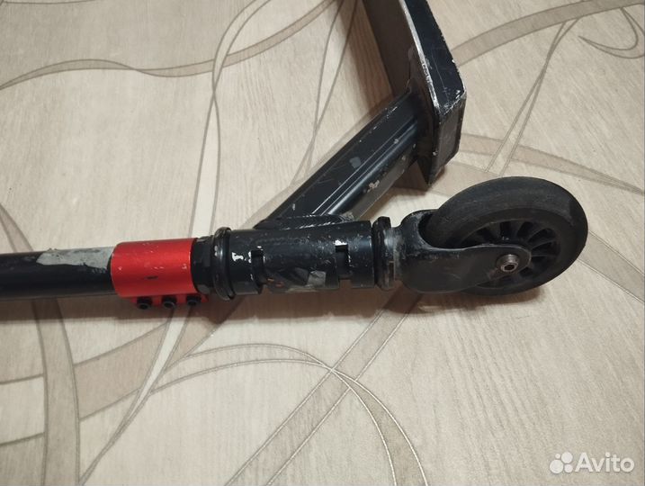 Самокат трюковой