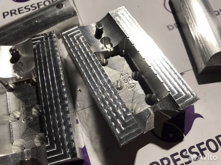 Форма чпу для литья кормушек (Вампир)