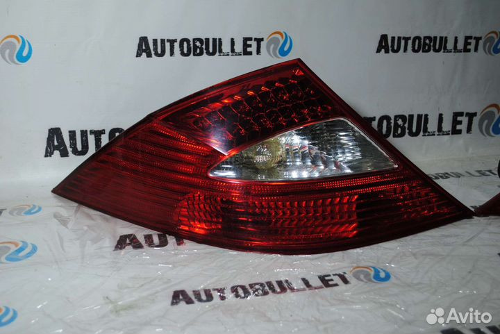 Фонари задние Mercedes CLS w219 дорест, диодные