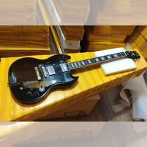 Реплика Gibson SG чёрная, большой пикгард