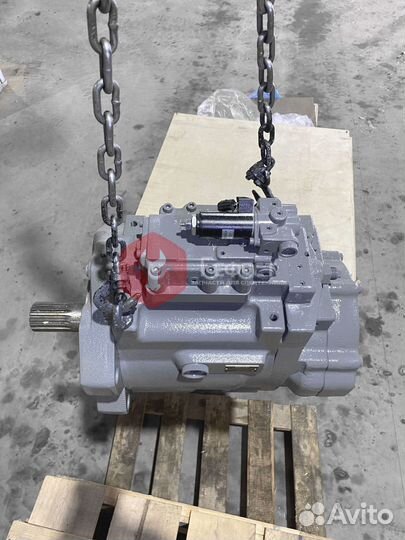 Основной насос Hitachi ZX850LC-3-DH