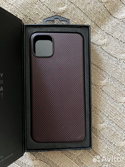 Чехол на iPhone 11 pro max pitaka