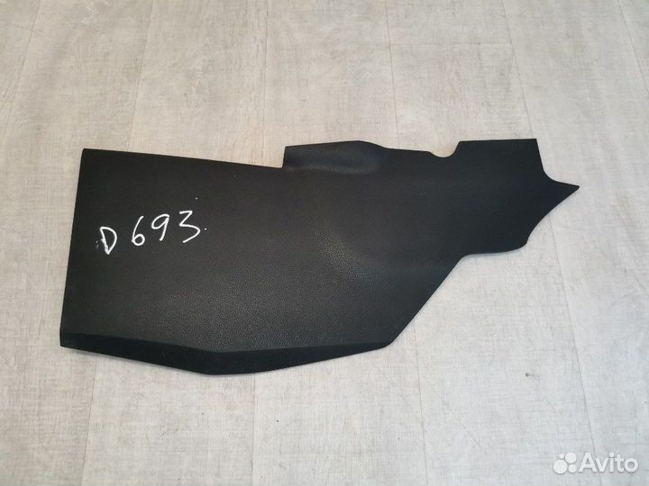 Накладка на консоль правая Nissan Qashqai J10