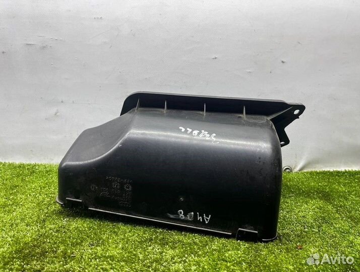 Воздухозаборник Audi A4 B8 8K1819904