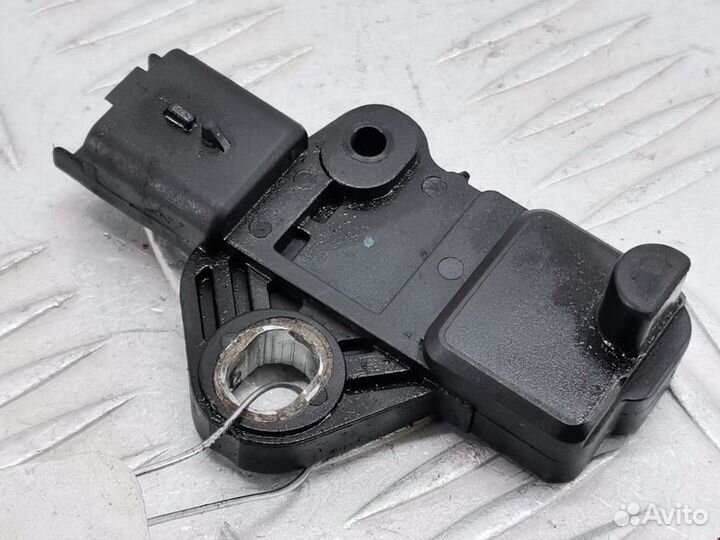 Датчик коленвала Ford Galaxy 2 2010