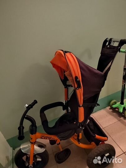 Детский трехколесный велосипед