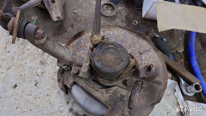 Кулак поворотный niva 2121