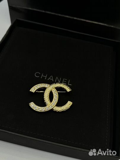 Брошь Chanel