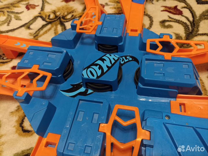 Hot wheels Трек