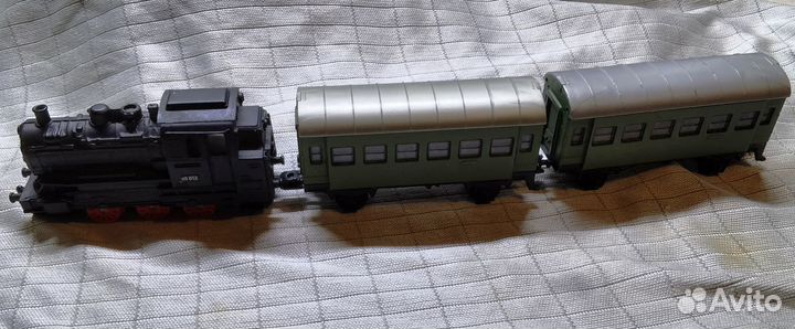 Железная дорога,состав.Статический. Siku.Масштаб т