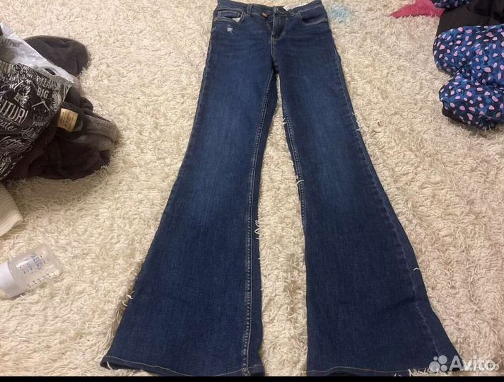 Женское джинсы bershka 42