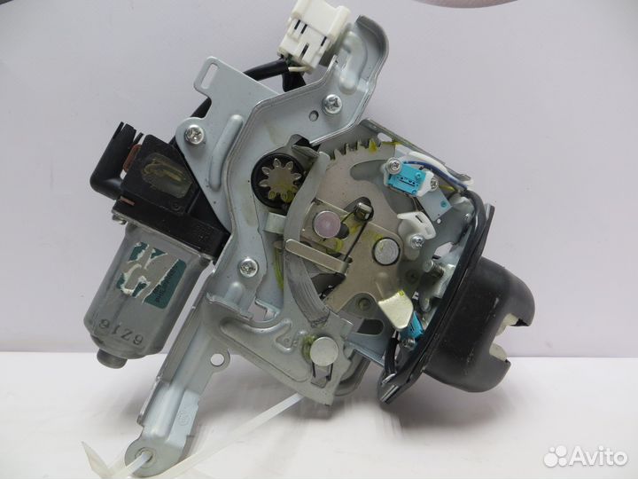 Электрозамок крышки багажника Nissan X-Trail T32