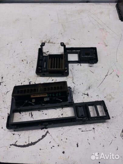 Дефлекторы панели приборов Mazda 323 BF