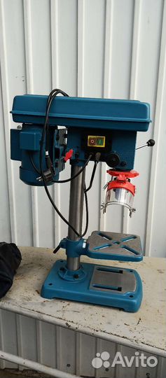 Сверлильный станок