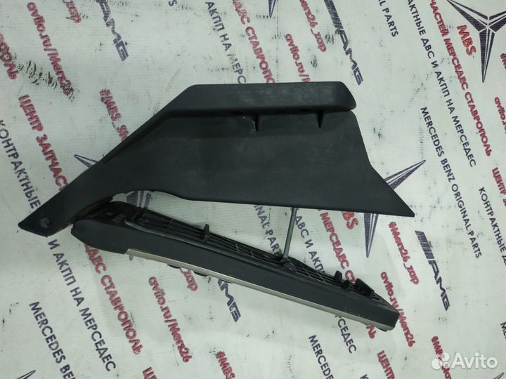 Педаль газа w204 Mercedes