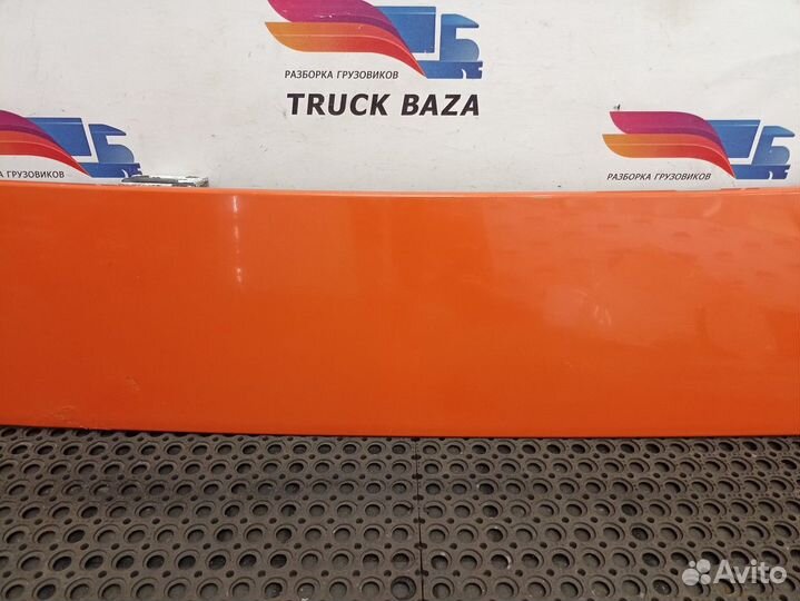 Спойлер кабины левый Mercedes-Benz Actros