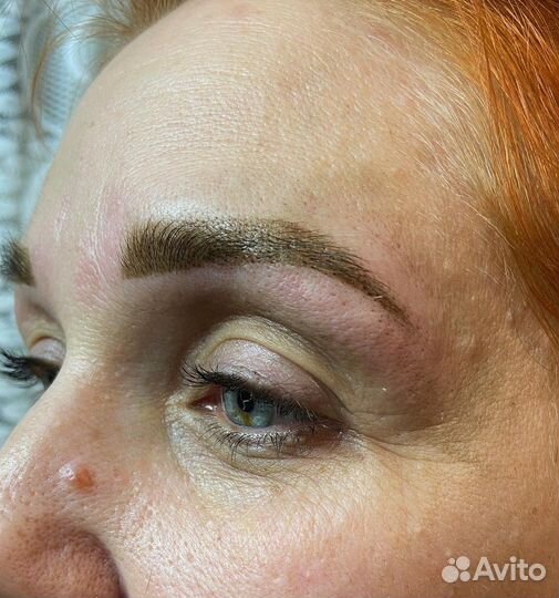 Мастер бровист